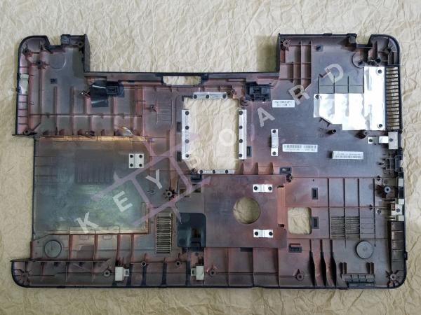 Нижня частина Toshiba Satellite C870